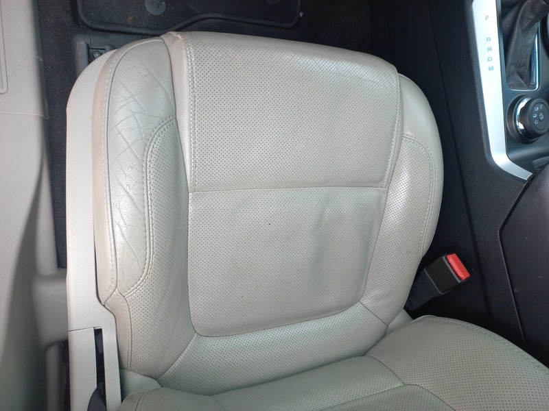 Used 2012 Ford Explorer for sale in Dubai