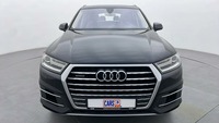 Used 2016 Audi Q7 for sale in Dubai