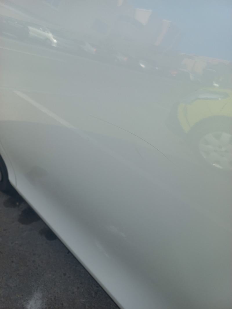 Used 2018 Toyota Previa for sale in Abu Dhabi