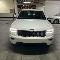 Used 2017 Jeep Grand Cherokee for sale in Dubai