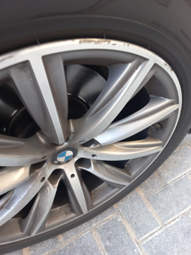 Used 2018 BMW 520 for sale in Dubai
