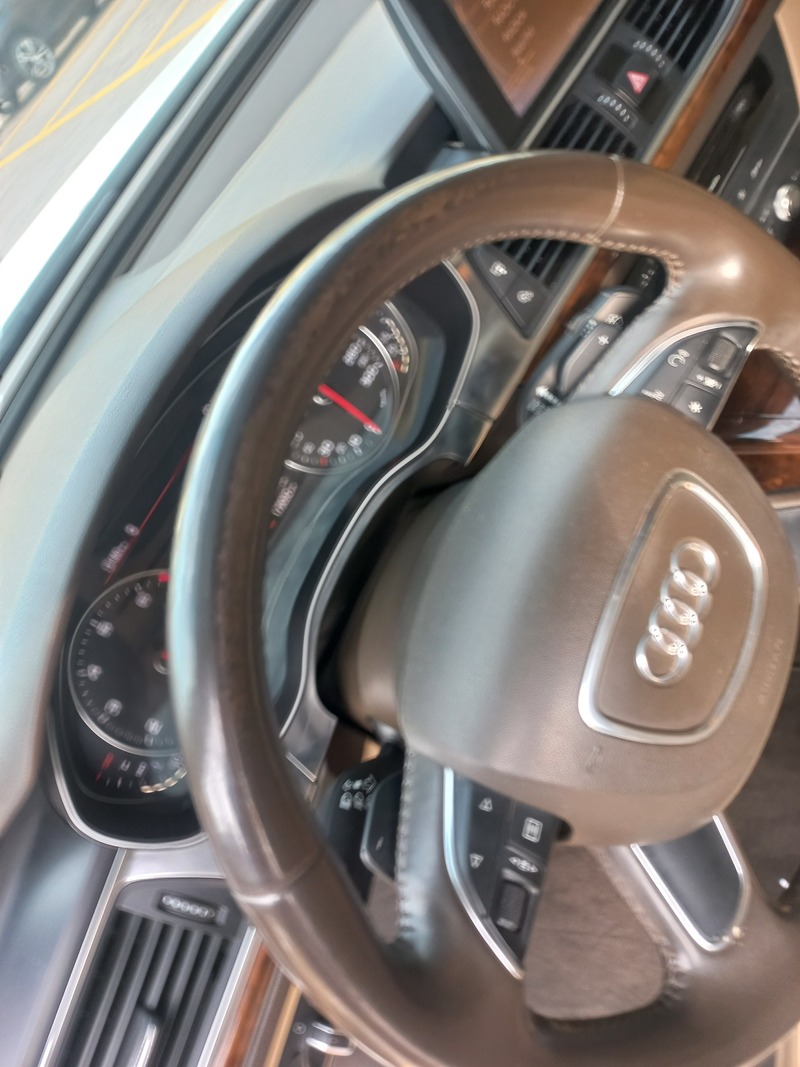 Used 2012 Audi A6 for sale in Dubai
