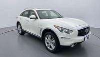 مستعمله 2019 انفنتي QX70 للبيع فى دبي