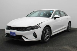 Kia K5 Used 2022 Kia K5 for sale in Abu Dhabi