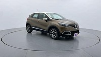 Used 2017 Renault Captur for sale in Dubai