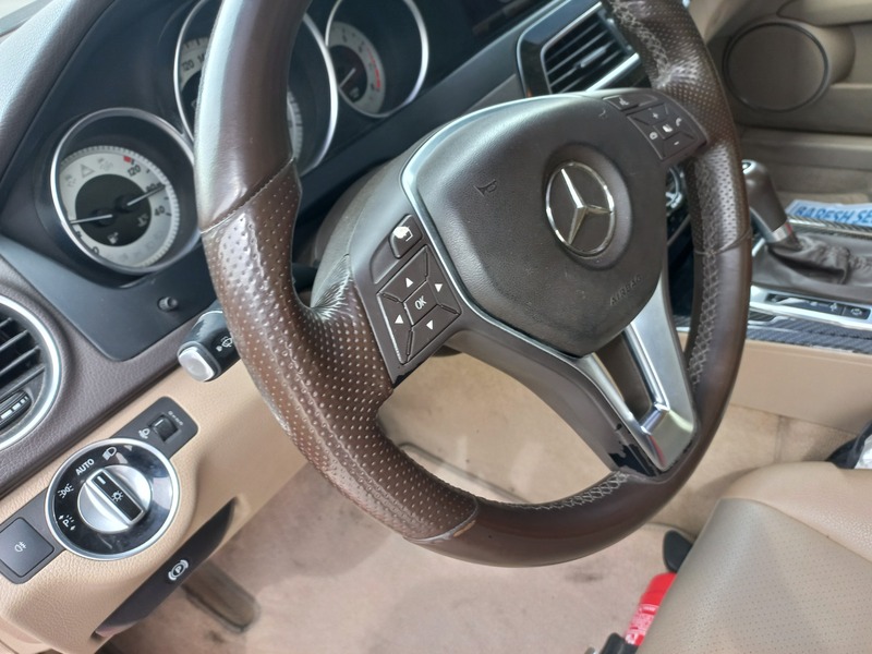 Used 2013 Mercedes C200 for sale in Dubai