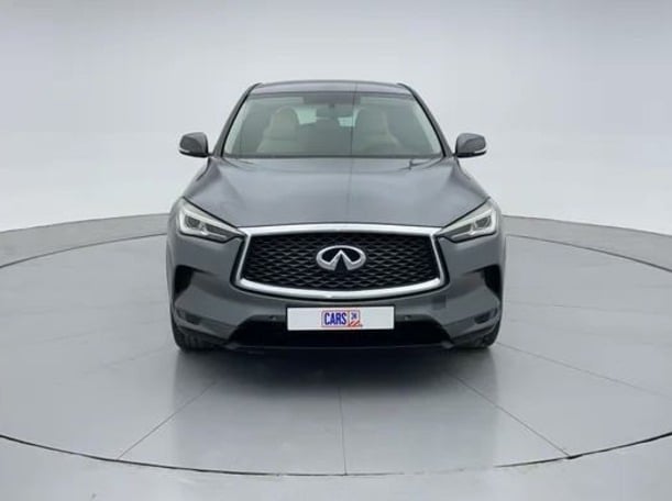 مستعمله 2019 انفنتي QX50 للبيع فى دبي