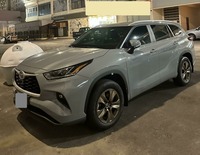 Used 2023 Toyota Highlander for sale in Jeddah