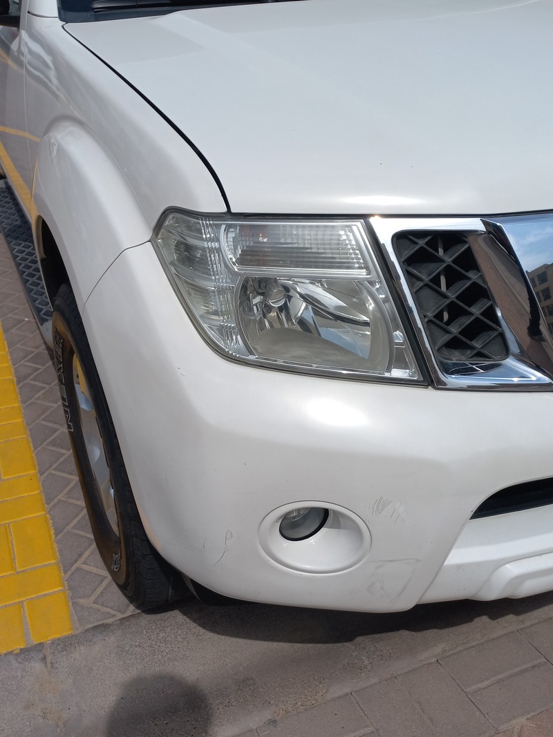 Used 2014 Nissan Pathfinder for sale in Dubai