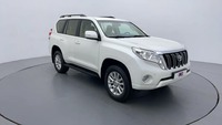 Used 2017 Toyota Prado for sale in Dubai