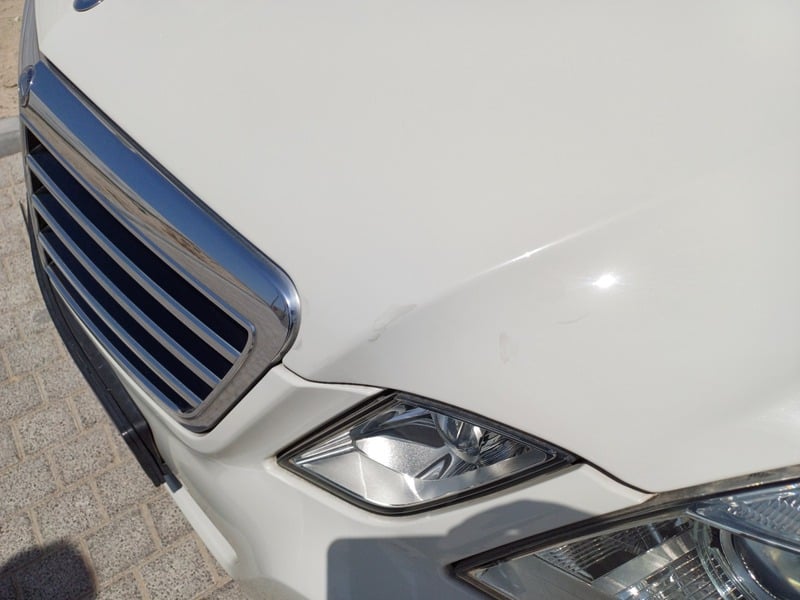 Used 2012 Mercedes E300 for sale in Abu Dhabi