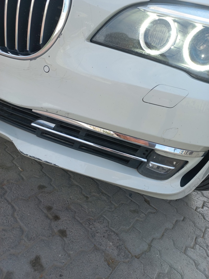 Used 2014 BMW 750 for sale in Sharjah