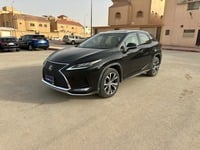 Used 2017 Lexus RX350 for sale in Riyadh