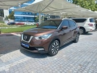 Used 2017 Nissan Kicks for sale in Dubai