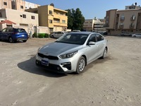 Used 2021 Kia Cerato for sale in Al Khobar