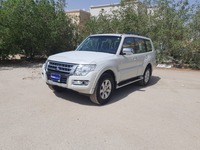 Used 2018 Mitsubishi Pajero for sale in Riyadh