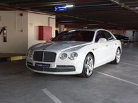 Used 2015 Bentley Flying Spur for sale in Dubai