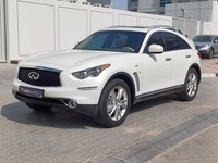 Used 2018 Infiniti QX70 for sale in Dubai