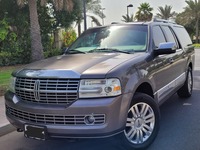 Used 2014 Lincoln Navigator for sale in Dubai