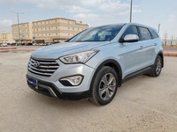 Used 2014 Hyundai Grand Santa Fe for sale in Riyadh