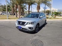 Used 2018 Nissan Pathfinder for sale in Jeddah