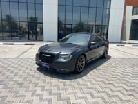 مستعمله 2016 كرايسلر 300S للبيع فى الخبر