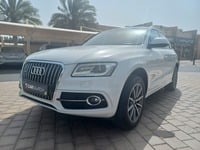 Used 2016 Audi Q5 for sale in Abu Dhabi