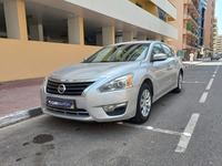 Used 2015 Nissan Altima for sale in Dubai