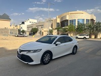 Used 2020 Toyota Camry for sale in Riyadh