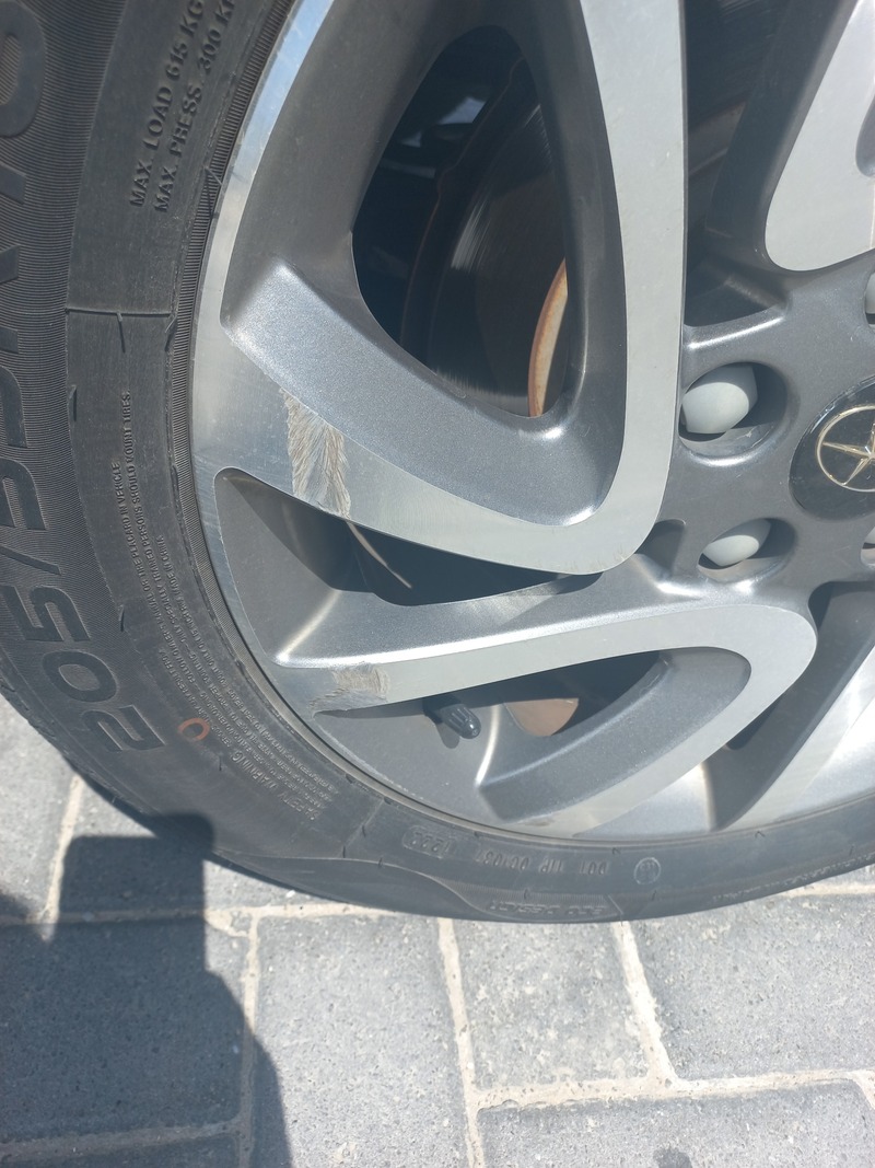 Used 2016 JAC S3 for sale in Abu Dhabi