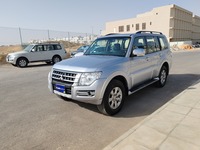 Used 2017 Mitsubishi Pajero for sale in Riyadh