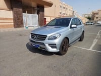 Used 2015 Mercedes ML400 for sale in Jeddah