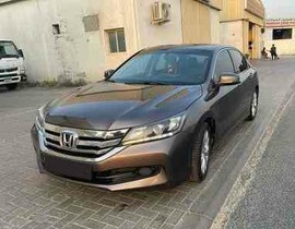 Honda Accord Used 2015 Honda Accord for sale in Dubai