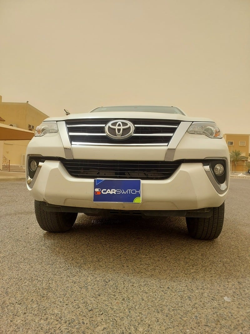 Used 2019 Toyota Fortuner for sale in Jeddah