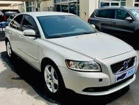 Used 2011 Volvo S40 for sale in Sharjah