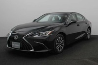 Used 2023 Lexus ES350 for sale in Dubai