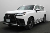 Used 2023 Lexus LX600 for sale in Dubai