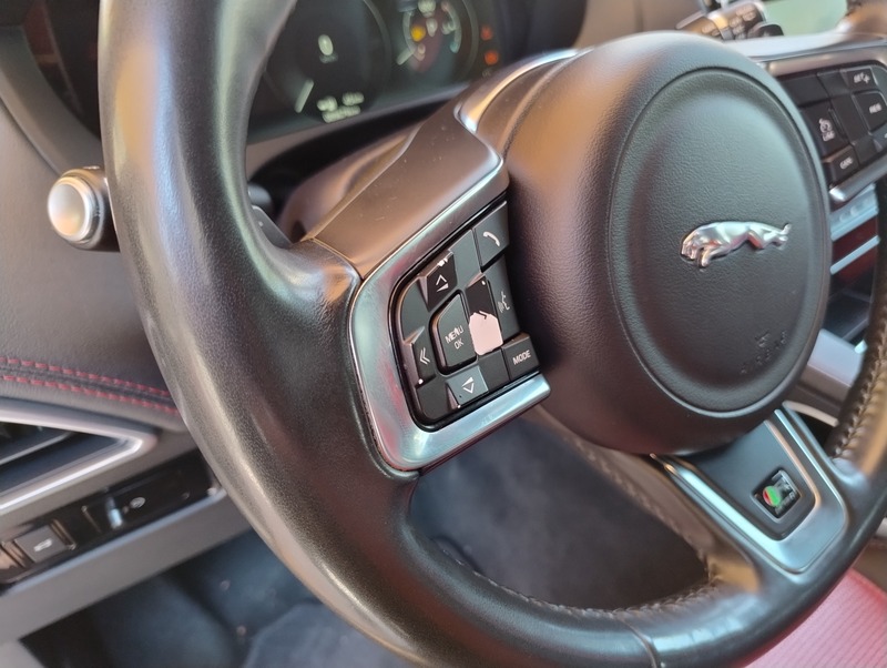 Used 2017 Jaguar F-Pace for sale in Dubai