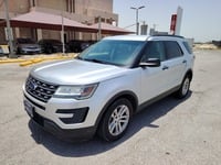 Used 2017 Ford Explorer for sale in Dammam