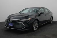 Used 2022 Toyota Avalon for sale in Dubai