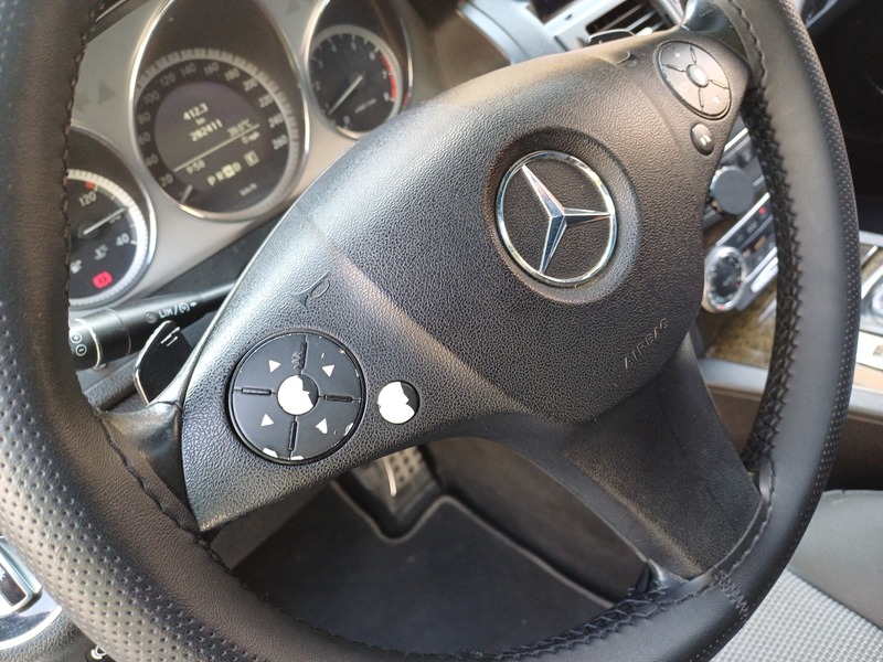 Used 2011 Mercedes C200 for sale in Dubai