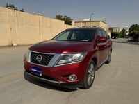 Used 2016 Nissan Pathfinder for sale in Riyadh