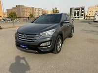 Used 2016 Hyundai Santa Fe for sale in Riyadh