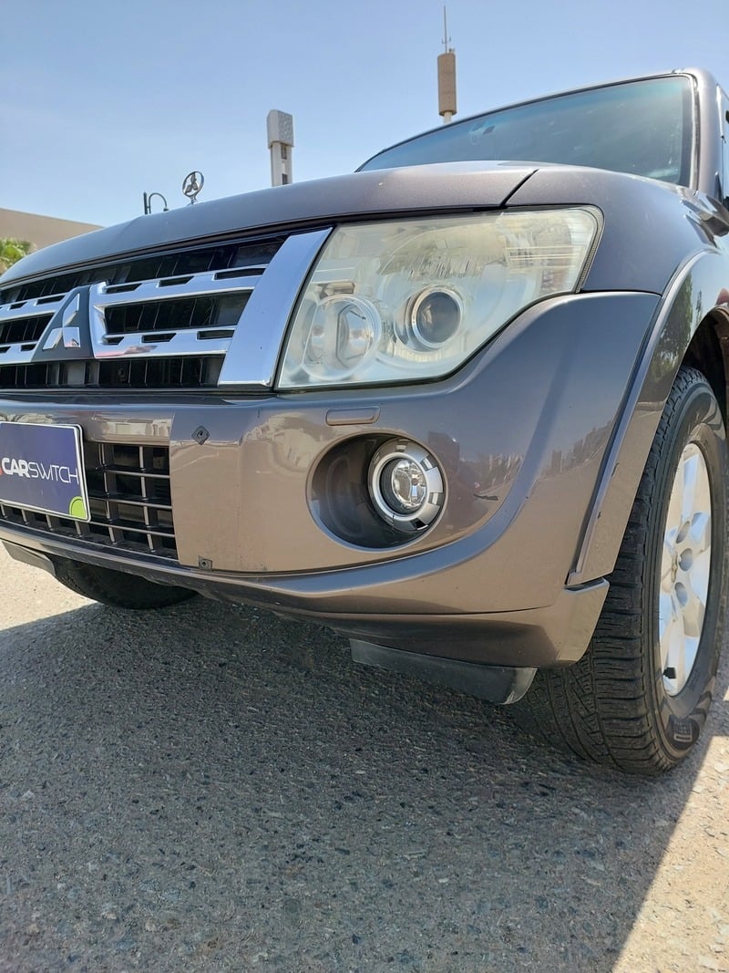 Used 2014 Mitsubishi Pajero for sale in Jeddah