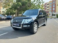 Used 2016 Mitsubishi Pajero for sale in Dubai