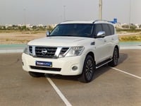 Used 2017 Nissan Patrol for sale in Abu Dhabi