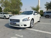 Used 2014 Nissan Maxima for sale in Dubai