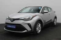 Used 2022 Toyota C-HR for sale in Abu Dhabi