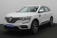 Used 2023 Renault Koleos for sale in Dubai