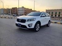 Used 2016 Kia Sorento for sale in Riyadh